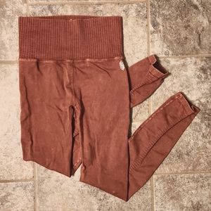 NWOT Free People Good Karma Legging